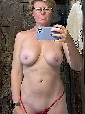 Mobile Porn Pics